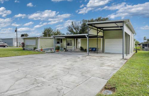 Lake Canal Accessible Family Home - Foto 1