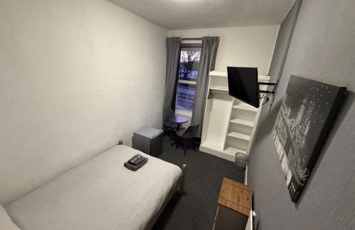 The Woodside - Photo 17