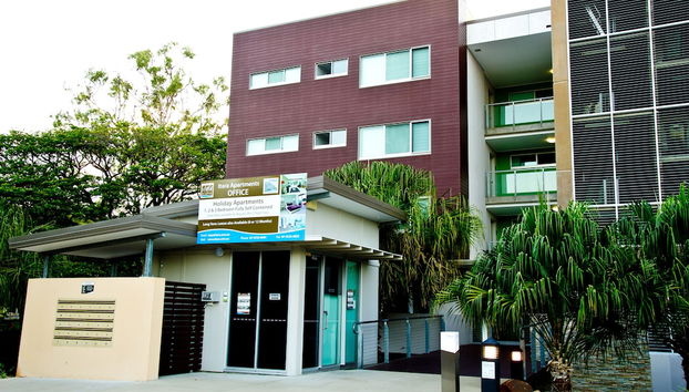 Check-in/check-out kiosk