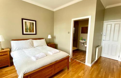 Advocates Apartment - Photo 9