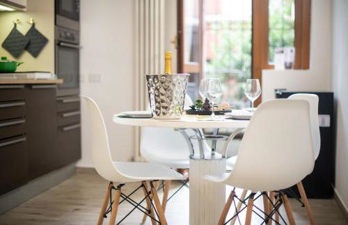 ! Esotico ! Letto baldacchino - Metro 5 min - 50mq - Foto 4