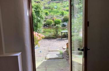 Mill Cottage, Upper Hulme - Photo 13