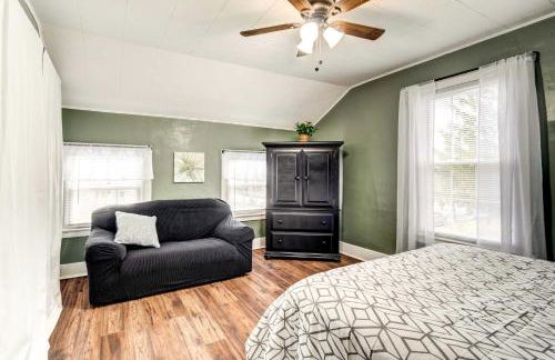 Sodus Point Home - Walkable to Beach! - Foto 26