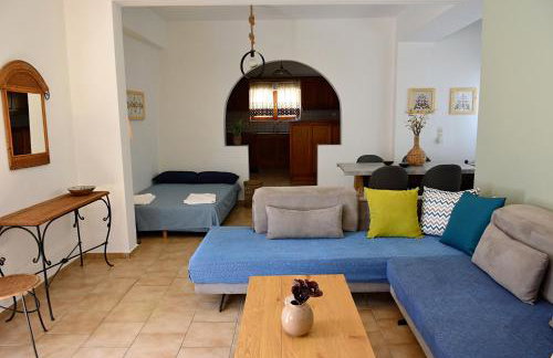 Vori`s blue door country house - Photo 3