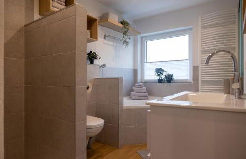 Heimbi Home No 2 I 4-5 Personen I Nähe EuropaPark I Parkplatz und E Ladestation - Foto 43