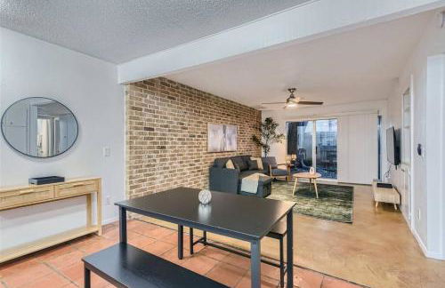 2B Getaway - Sleeps 6 - Pool, Pkg - Walk Dtwn - Foto 28