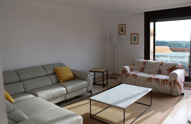 Beautiful Flat Near Golf Courses With sea Views - Photo 10