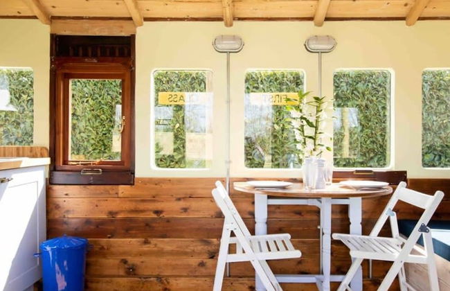 Unique Comfy Remodelled Railway Carriage - Foto 13