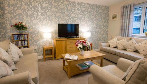 Honeybee Cottage - Photo 4