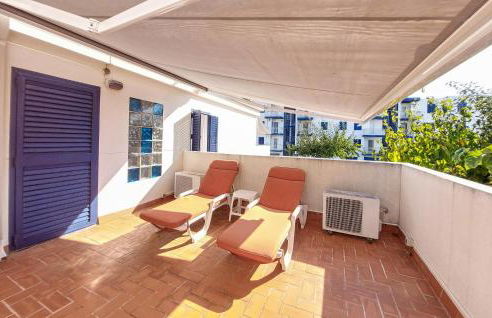 2 Bedroom Stunning Home In Almazora - Foto 8