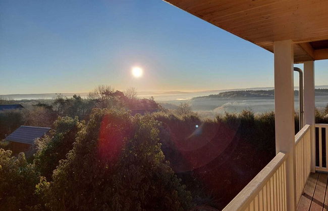 Sumptuous Chalet in Septon with Sauna & Hot Tub - Photo 30