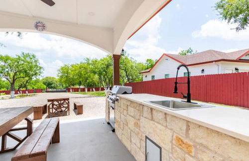 Family-Ready 4BR with Yard & Kids Playground - Foto 41