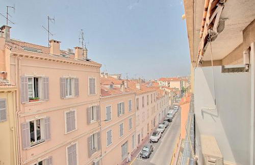 Studio lumineux avec parking - Gare & Palais à pied - Photo 12