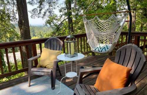 Forest Gallery- Mid-Century Modern With City Views - Photo 5