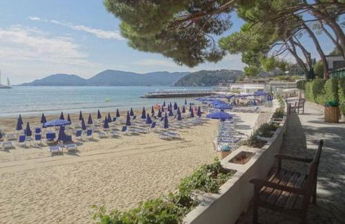 San Terenzo Poets of the sea with parking and balcony - Photo 40