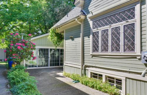 Cozy Portland Studio with Electric Fireplace - Foto 30