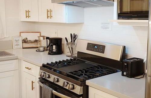 Centrally Located Charming LA Home with Food Scenes - Foto 13