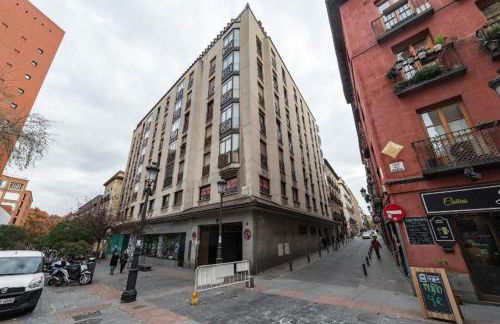 Prado Museum Air - Photo 16