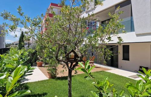 Luxury Modern apt w Garden, 3 min Walk to Beach - Foto 56