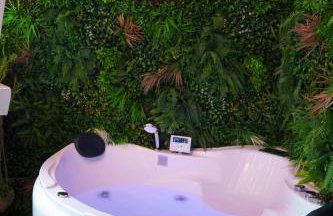 Jungle Évasion, Épernay - Jacuzzi & Sauna - Photo 3