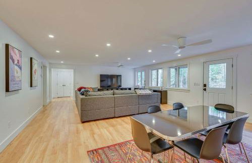 Riverfront Hideaway in Keene Walk to Town! - Foto 24