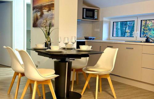 Modernes Ferienhaus am See mit Garten - Photo 35