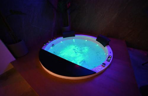 Suite Cavour Exclusive House Private Luxury SPA - IN THE HISTORICAL CENTER - Foto 4