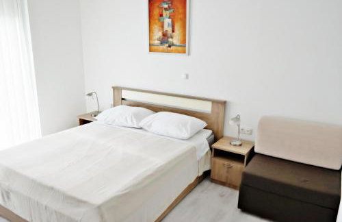 House Natali 70m from the beach - free EV top up - Photo 24