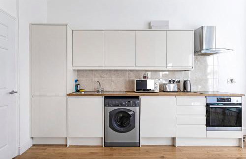 Stylish 2 Bed Apartment-Zone 2 - 10 Minutes to the heart of London- sleeps up 8 - Foto 30