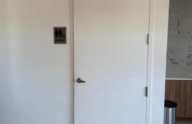 Cozy Contemporary Condo - Foto 26