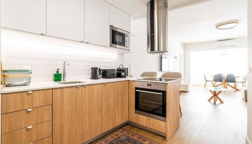 Charming Estoril Apt One Min Walk to the Beach - Foto 2