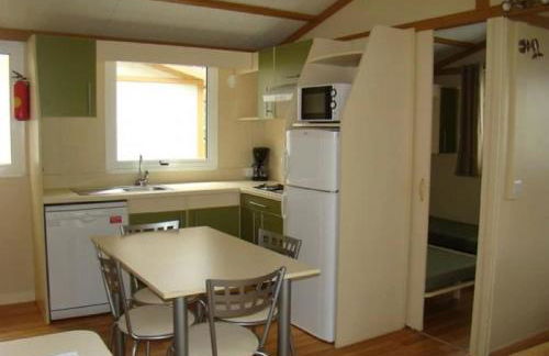 ZEcamping 4 animaux acceptés hammam sauna piscine et soirées animées - Foto 5