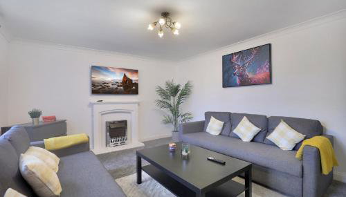 Spacious 4 Bedroom House with Parking - Foto 4