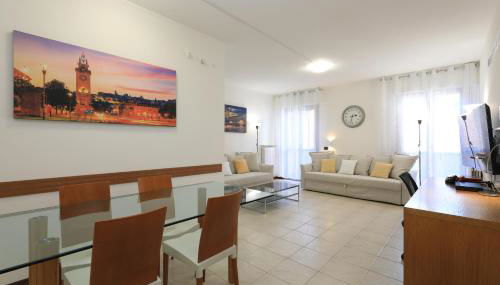 Central Luxury Apt w Garage Happy Home Bergamo 1 - Foto 2