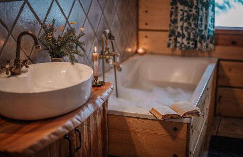 Przystanek Ropienka Chata Łemkowska - Foto 4