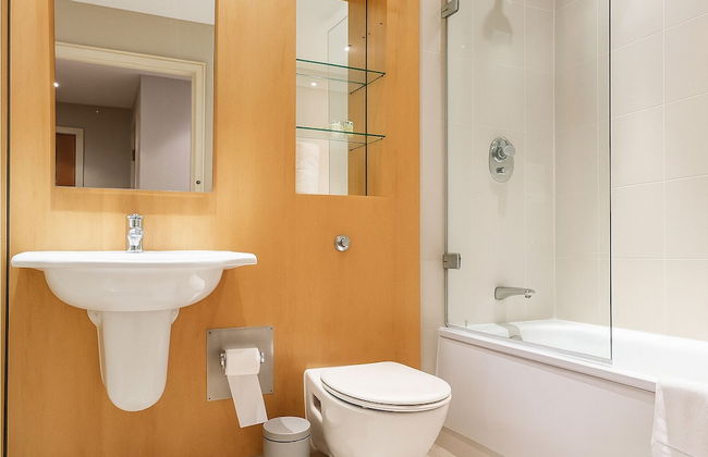 Still Life Tower Hill Executive - Foto 47