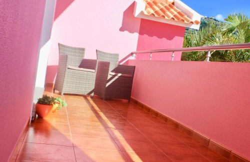 Pink House - Photo 50