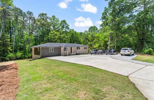 Spacious Mableton Home-Deck/Yard - Foto 12