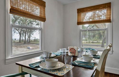 Retro by the Bay Close to Beach Eglin PetFriendly - Foto 42