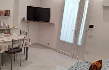 Appartamento al piano terra con ingresso indipendente, vicinissimo al mare - Foto 10