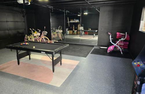 The Pink Paloma - A Barbie Inspired Villa in Palm Springs - Photo 4