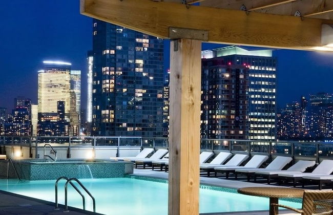 Luxy Suites Washington - Foto 14