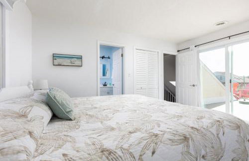 Oceanside Cottage -3BDR 2BA-Walk to Beach! - Foto 8