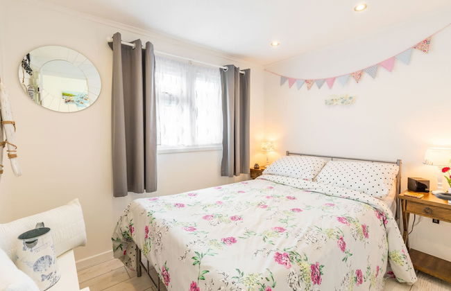 Host Stay The Happy Hedgehog - Foto 6