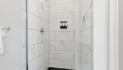 Upscale Penthouse Pool, Gym and Garage - Foto 4