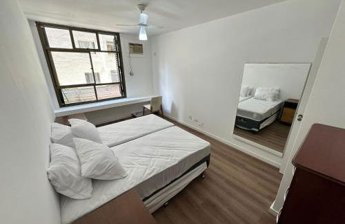 Frente Mar com garagem, Ar Condicionado e WI-FI grátis em Santos - Foto 6