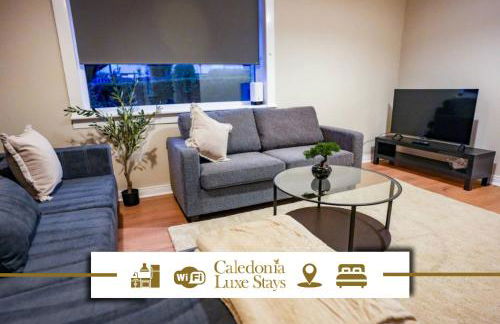 Mayfield House - Photo 1