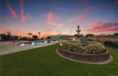 Top of the World Anaheim View Home - Foto 15