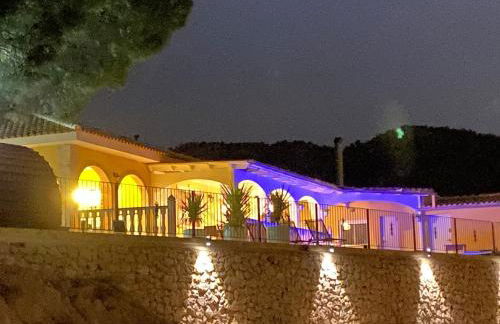 Maison typique avec vue dégagée sur la vallée - Photo 77