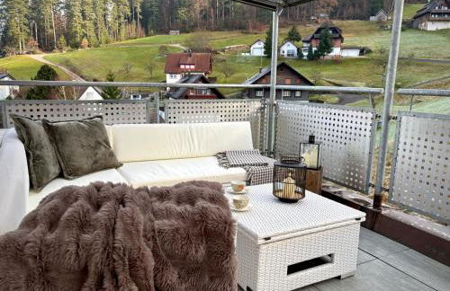Panorama-Suite mit Kamin & Balkon, Ruhe, Weitblick & Natur im Schwarzwald - Foto 8
